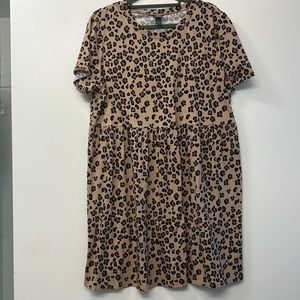 Babydoll leopard dress